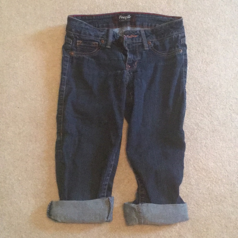 2/$8❗️Fragile | Cropped Jeans